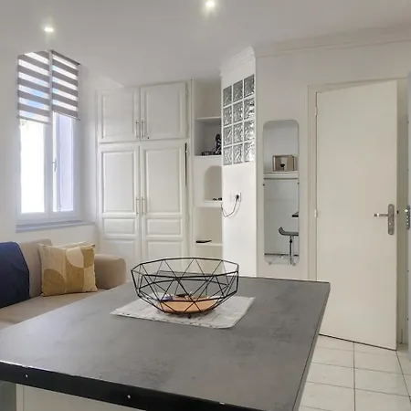 Apartment Oscar *